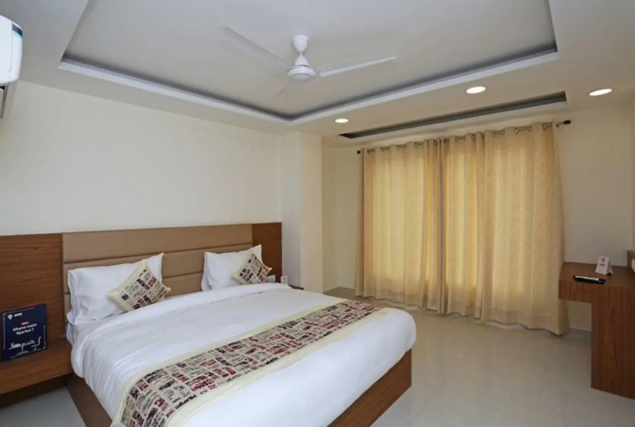 Airport Hotel Daya Capitol New Delhi 4*,